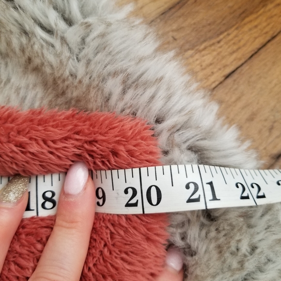 Forever 21 Sherpa Zip-Up Fleece Jacket Size Medium - Picture 3 of 8